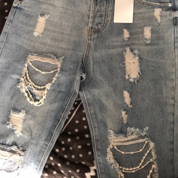 💋👖Pearl Strands “Boyfriend” Jeans - Picture 3 of 5
